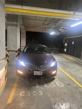 Lincoln MKZ High usado (2013) color Rojo Granate precio $145,000