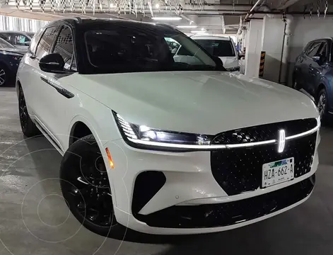 Lincoln Nautilus 2.0L Reserve Hibrida usado (2025) color Blanco Perla precio $1,098,000