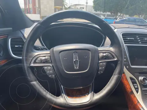 Lincoln Nautilus Select usado (2019) color Gris precio $650,000