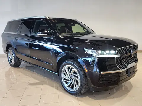 Lincoln Navigator Reserve L usado (2025) color Negro Obsidiana precio $2,299,000