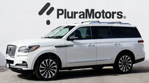 Lincoln Navigator Reserve usado (2024) color Blanco financiado en mensualidades(enganche $408,980 mensualidades desde $34,846)