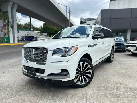 Lincoln Navigator Reserve Larga usado (2022) color Blanco financiado en mensualidades(enganche $329,780 mensualidades desde $37,023)