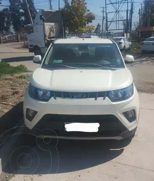 Mahindra KUV 100  1.2L Elite usado (2021) color Blanco precio $8.500.000