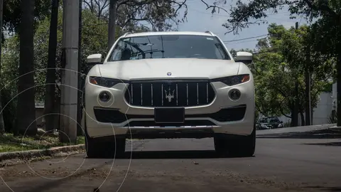 Maserati Levante 3.0L usado (2019) color Blanco precio $1,198,999