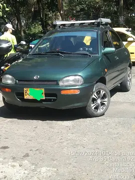 Mazda 121 LX usado (1998) color Verde precio $8.500.000