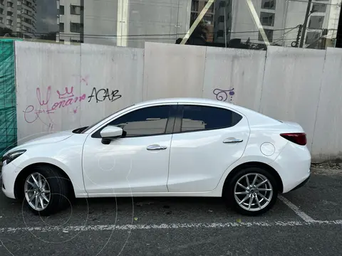 Mazda 2 Sedan Grand Touring LX Aut usado (2019) color Blanco precio $65.000.000