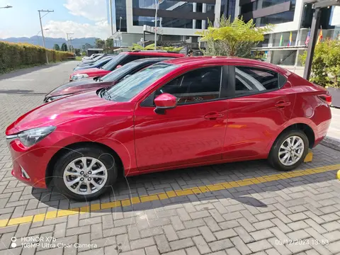 Mazda 2 Sedan Touring usado (2019) color Rojo precio $55.000.000