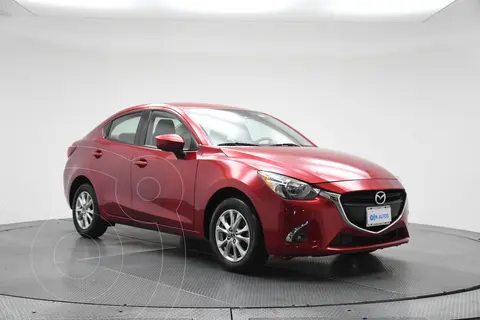 Mazda 2 Sedan i Touring usado (2019) color Rojo precio $289,000