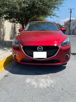 Mazda 2 Sedan i Grand Touring Aut usado (2019) color Rojo precio $205,000