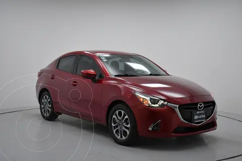 Mazda 2 Sedan i Grand Touring Aut usado (2019) color Rojo financiado en mensualidades(enganche $59,060 mensualidades desde $4,646)