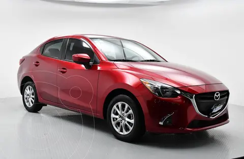 Mazda 2 Sedan i Touring usado (2019) color Rojo precio $272,000
