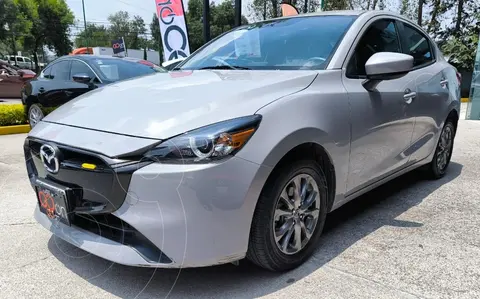 Mazda 2 Sedan i Sport usado (2024) color Gris financiado en mensualidades(enganche $85,838 mensualidades desde $6,564)