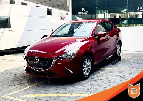 Mazda 2 Sedan i Touring usado (2019) color Rojo precio $219,900