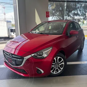 Mazda 2 Sedan i Grand Touring Aut usado (2019) color Rojo financiado en mensualidades(enganche $70,850 mensualidades desde $5,418)