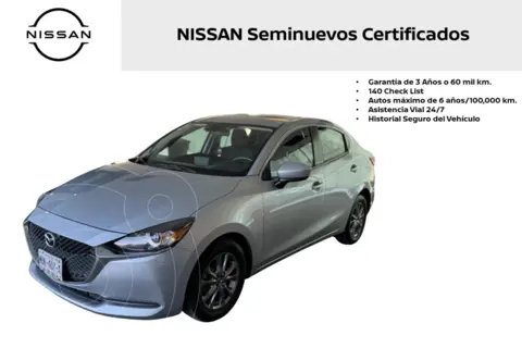 Mazda 2 Sedan i usado (2023) color Plata precio $270,000