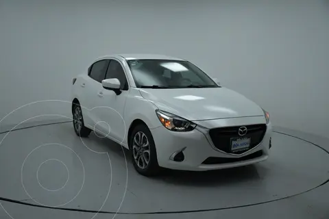 Mazda 2 Sedan i Grand Touring Aut usado (2019) color Blanco precio $306,888