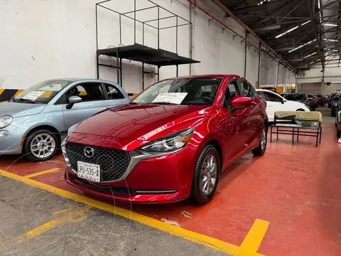 Mazda 2 Sedan i Grand Touring MHEV usado (2023) color Rojo financiado en mensualidades(enganche $64,500 mensualidades desde $5,700)