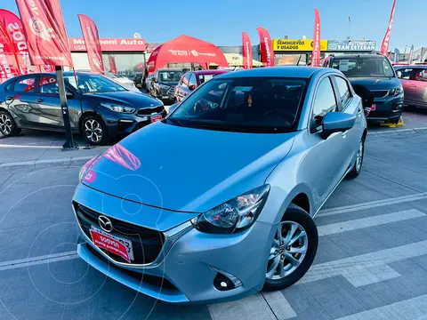 Mazda 2 Sport 1.5L V Aut usado (2020) color Rojo financiado en cuotas(pie $2.300.000)