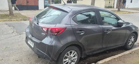 Mazda 2 Sport 1.5L V Aut usado (2018) color Gris precio $9.450.000