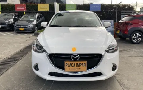Mazda 2 Grand Touring  Aut usado (2018) color Blanco financiado en cuotas(cuota inicial $7.000.000 cuotas desde $1.898.000)