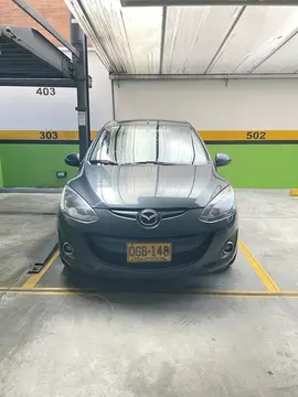 Mazda 2 1.5 Aut 5P usado (2012) color Gris precio $37.000.000