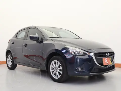Mazda 2 Touring Aut usado (2017) color Azul precio $49.990.000