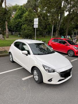 Mazda 2 Touring usado (2016) color Blanco precio $51.900.000