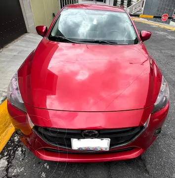 Mazda 2 i Touring Aut usado (2016) color Rojo precio $175,000