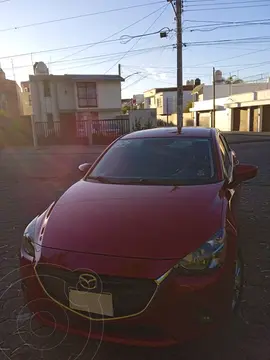 Mazda 2 i Touring Aut usado (2016) color Rojo precio $214,000