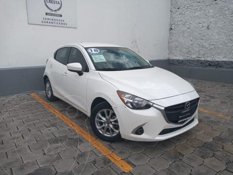 Mazda 2 i Touring usado (2018) color Blanco Perla precio $247,900