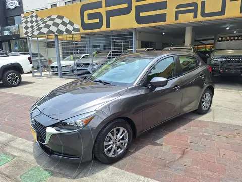 Mazda 2 i Touring Aut usado (2020) color Gris Meteoro precio $218,000