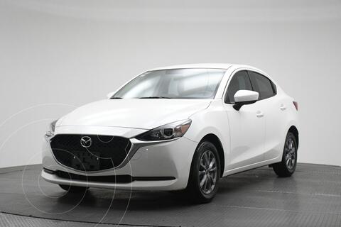 Mazda 2 i Touring Aut usado (2021) color Blanco precio $318,000