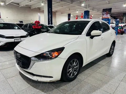 Mazda 2 i Sport usado (2023) color Blanco financiado en mensualidades(enganche $68,125 mensualidades desde $5,212)