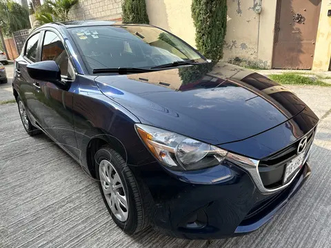 Mazda 2 i Aut usado (2018) color Azul precio $235,000