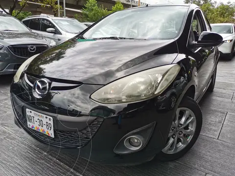 Mazda 2 Touring Aut usado (2012) color Negro precio $155,000