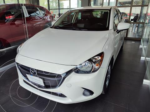 Mazda 2 i Touring usado (2016) color Blanco precio $187,000