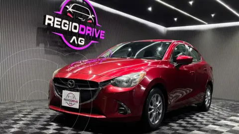 Mazda 2 i Touring usado (2019) color Rojo financiado en mensualidades(enganche $41,980 mensualidades desde $5,963)