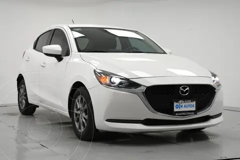 Mazda 2 i Grand Touring Aut usado (2021) color Blanco financiado en mensualidades(enganche $74,750 mensualidades desde $4,448)