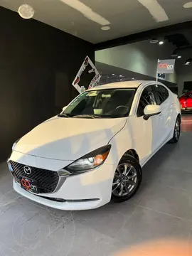 Mazda 2 i Touring Aut usado (2020) color Blanco financiado en mensualidades(enganche $73,575 mensualidades desde $5,626)