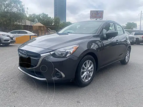 Mazda 2 i Touring Aut usado (2018) color Gris precio $220,000