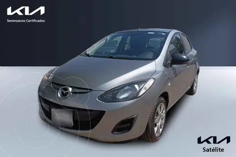 Mazda 2 Sport Aut usado (2015) color Gris precio $210,000