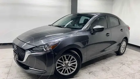 Mazda 2 i Grand Touring MHEV usado (2023) color Gris financiado en mensualidades(enganche $63,800 mensualidades desde $6,294)