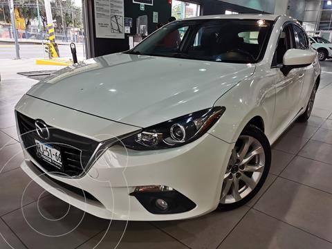 Mazda 3 Hatchback s  Aut usado (2016) color Blanco Perla precio $235,000
