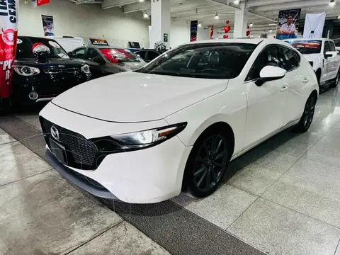 Mazda 3 Hatchback i Grand Touring Aut usado (2021) color Blanco precio $330,000