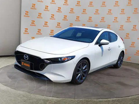 Mazda 3 Hatchback i Sport usado (2019) color Blanco financiado en mensualidades(enganche $71,095 mensualidades desde $5,439)