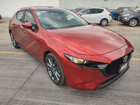 Mazda 3 Hatchback i Sport usado (2020) color Rojo precio $415,000