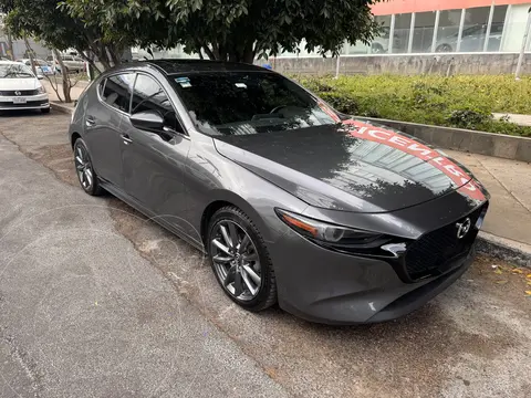 Mazda 3 Hatchback i Grand Touring Aut usado (2019) color Gris Titanio precio $270,000