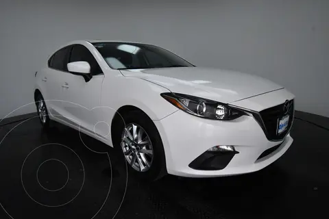 Mazda 3 Hatchback i Touring usado (2016) color Blanco precio $249,900