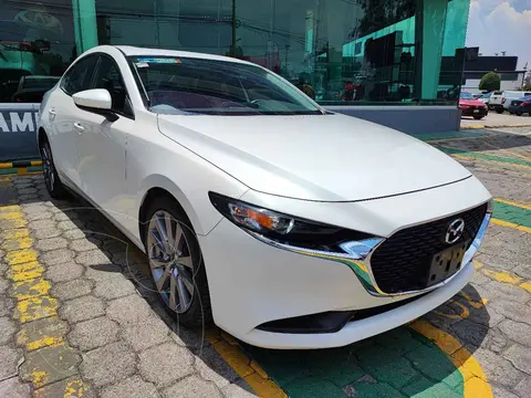 Mazda 3 Hatchback i Sport  Aut usado (2020) color Blanco financiado en mensualidades(enganche $83,750 mensualidades desde $6,177)