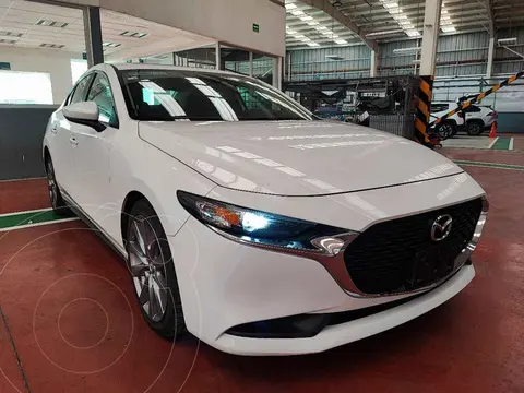 Mazda 3 Hatchback i Sport  Aut usado (2021) color Blanco financiado en mensualidades(enganche $97,500 mensualidades desde $7,191)